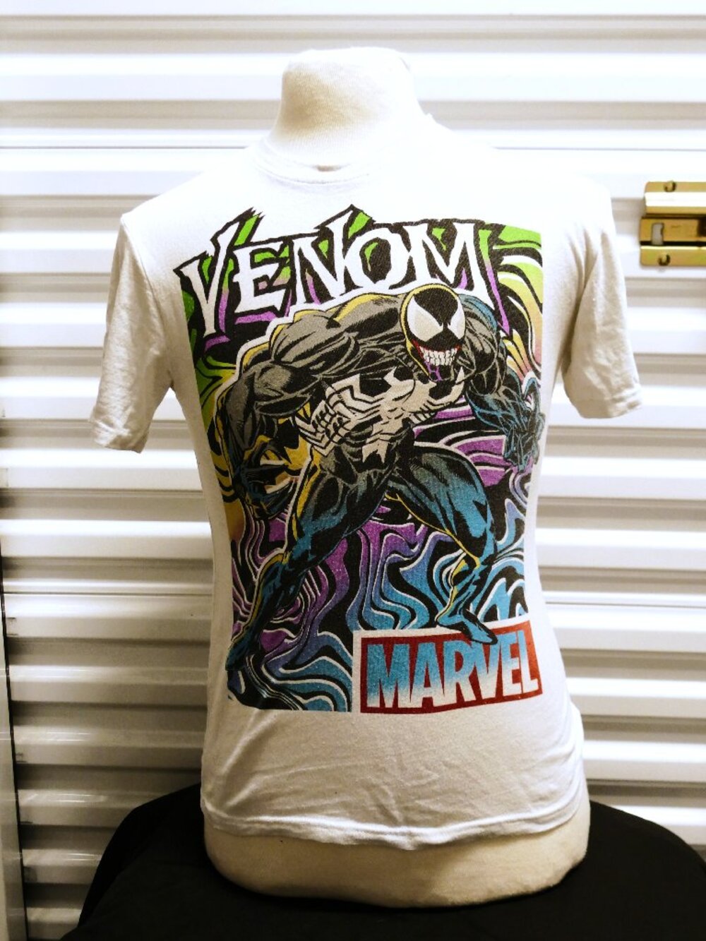 Men's MARVEL Graphic VENOM T Shirt Size  Small